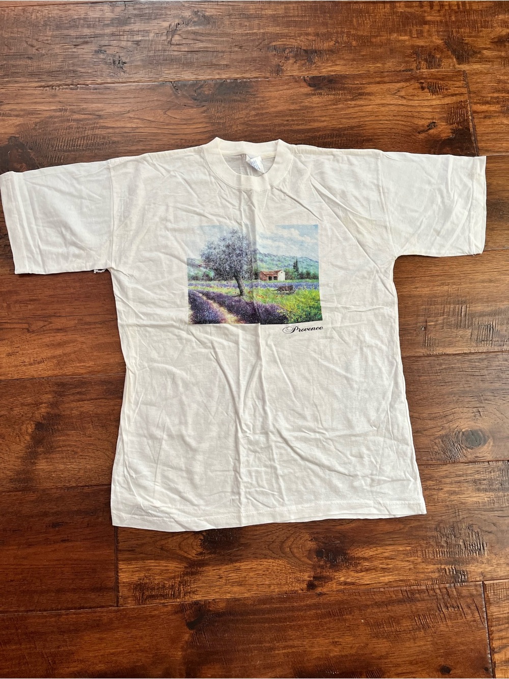 WHITE COTTON PROVENCE T SHIRT. WOMEN’S SIZE LARGE. NEW W/O TAGS